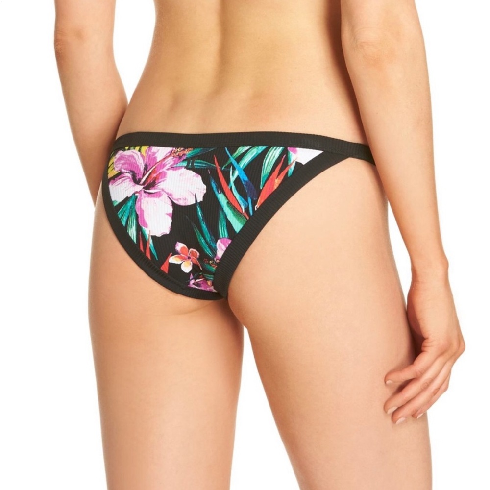 Hurley quick dry floral bikini bottoms - Picture 2 of 2